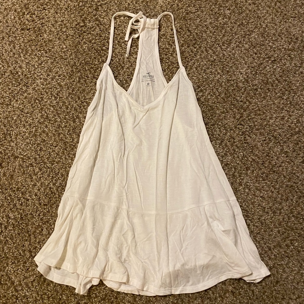 White tank top. Size S